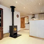 6 Person In Laeso-by Traum